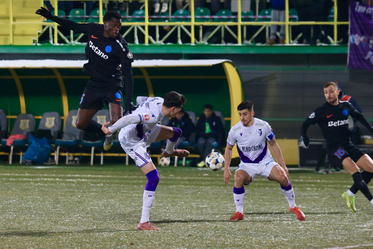 Statisticienii au refăcut calculele » Ce șanse mai are FCSB să prindă play-off-ul, după eșecul cu FC Argeș