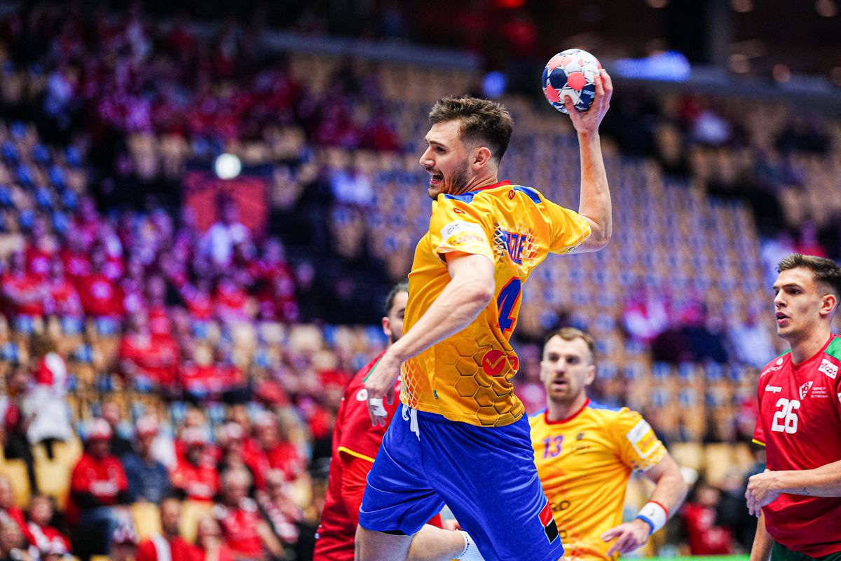 După debutul nefericit la Euro 2026, selecționerul Buricea a insistat pe un aspect: „Din acel moment, România va deveni o echipă foarte bună!”