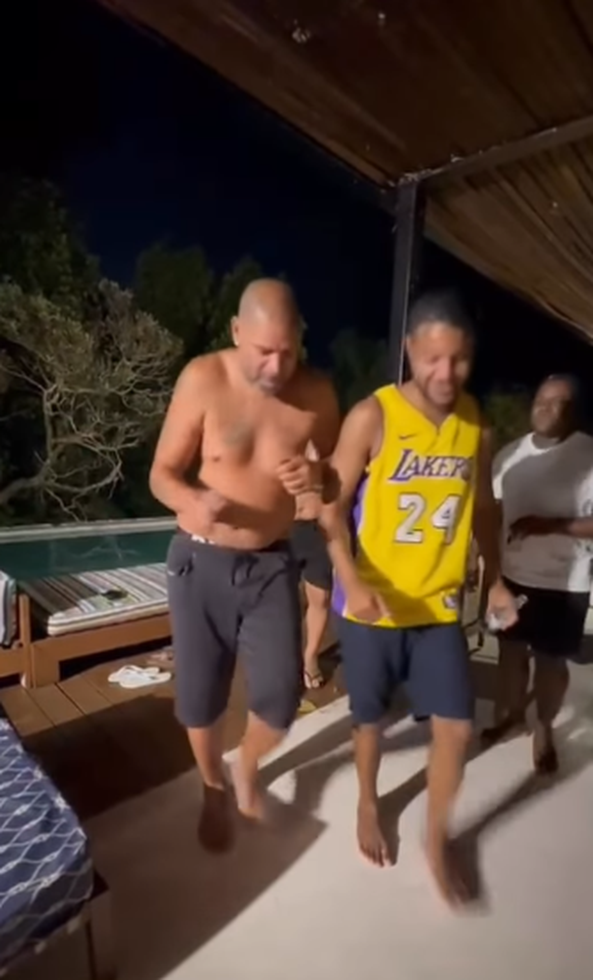 Adriano a devenit din nou viral pe rețelele sociale