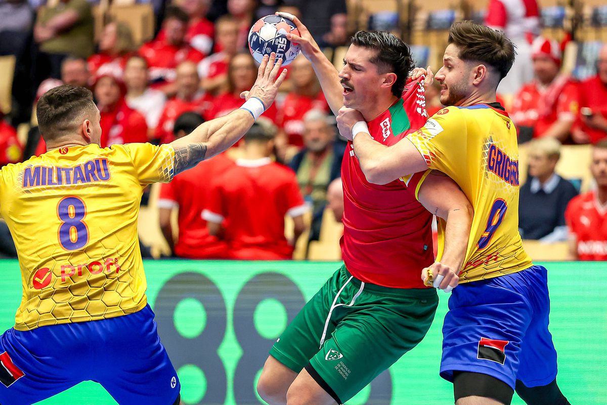 După debutul nefericit la Euro 2026, selecționerul Buricea a insistat pe un aspect: „Din acel moment, România va deveni o echipă foarte bună!”