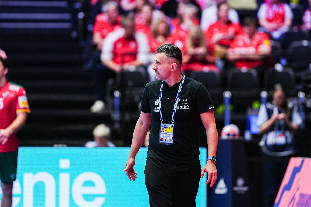 România nu s-a făcut de râs contra Portugaliei! Spectacol cu 74 de goluri la debutul în grupa de la Euro 2026 de handbal