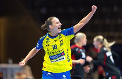 Pernille Brandenborg a semnat cu CSM București: „Unul dintre cei mai buni pivoți de la Mondial”