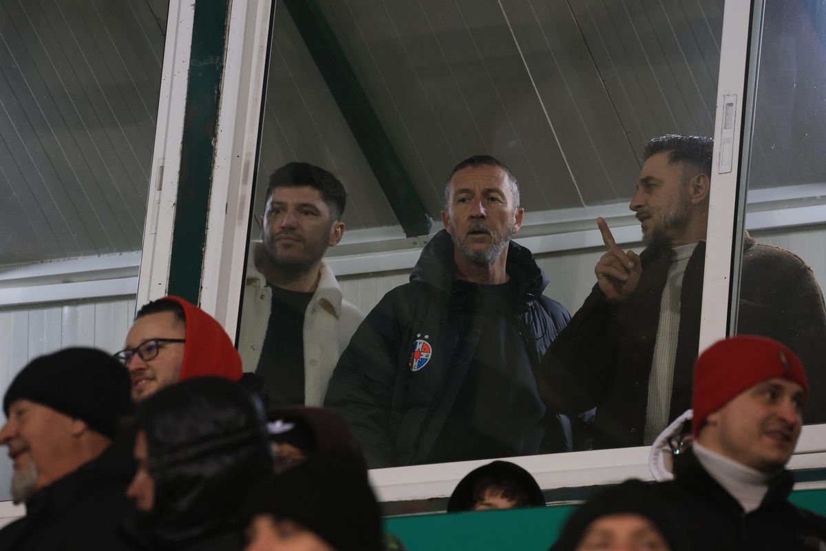 Situație revoltătoare în zona dedicată jurnaliștilor la FC Argeș - FCSB: „Suntem în preistorie!”