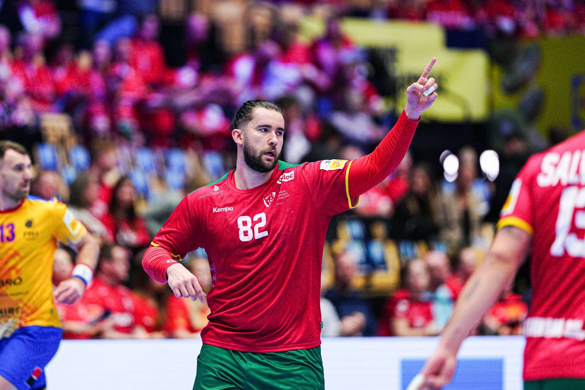 România nu s-a făcut de râs contra Portugaliei! Spectacol cu 74 de goluri la debutul în grupa de la Euro 2026 de handbal