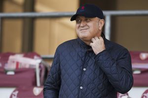 Dublă lovitură încercată de Dan Șucu? » Genoa are o concurență din Serie A pentru atacantul căutat!