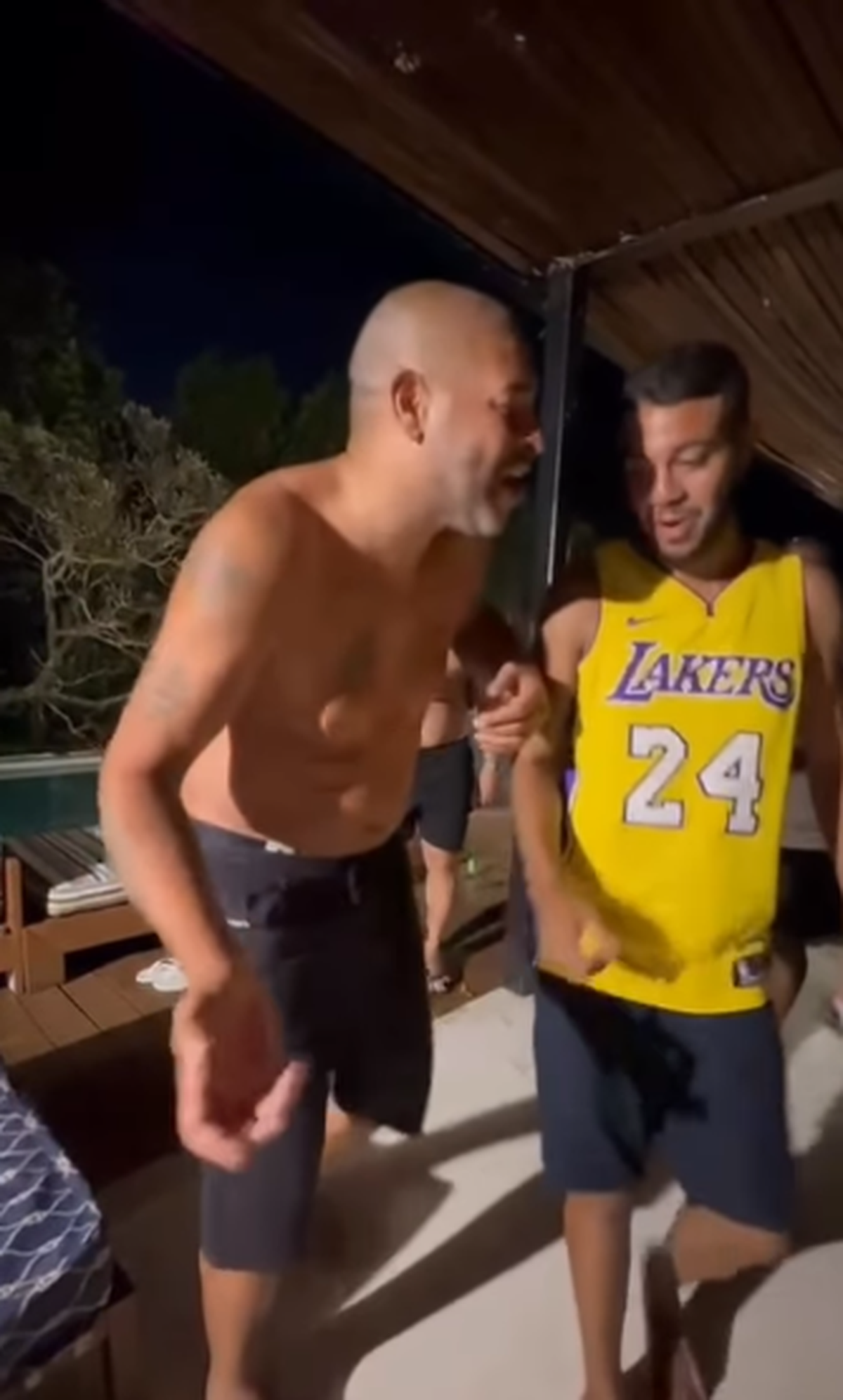 Adriano a devenit din nou viral pe rețelele sociale