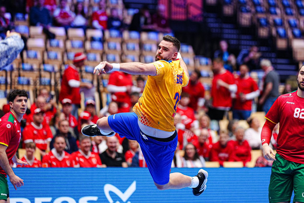 România nu s-a făcut de râs contra Portugaliei! Spectacol cu 74 de goluri la debutul în grupa de la Euro 2026 de handbal
