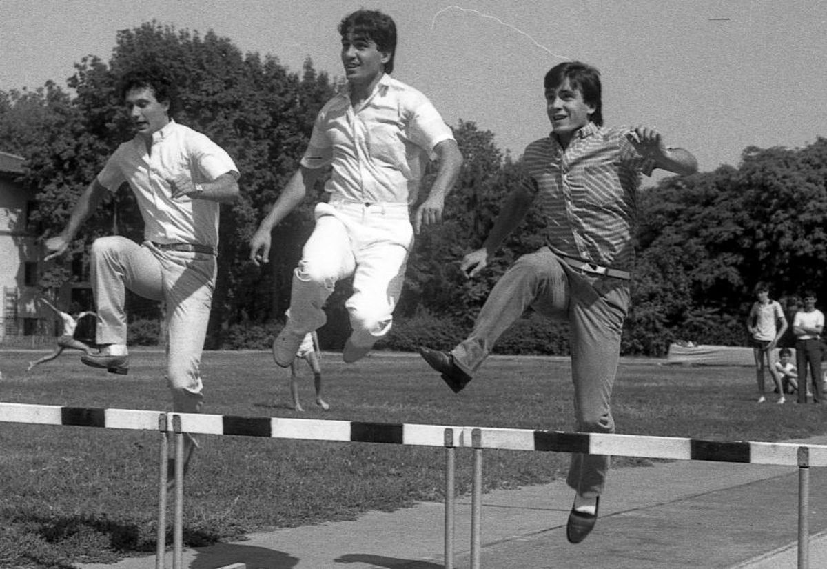 DINAMO - FCSB // 5 povești memorabile cu Gică Hagi în derby-urile cu Dinamo: de ce i-a sărit cu genunchii în spate lui Lupescu + cel mai bun meci din carieră: „Am fost de clasă mondială”