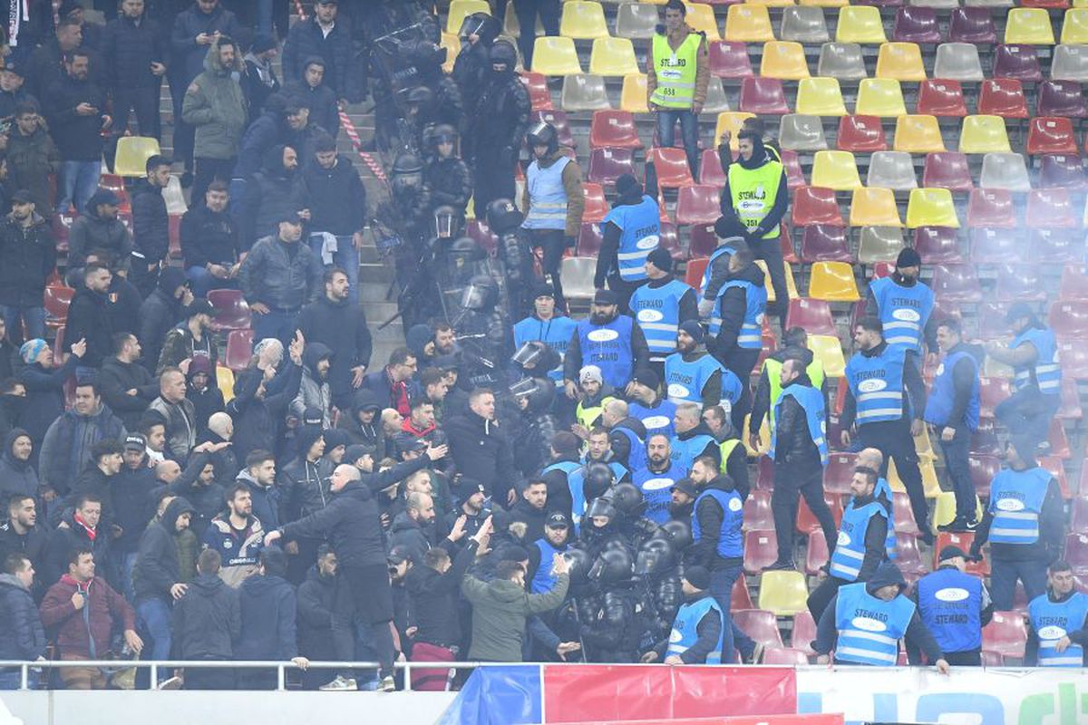 DINAMO - FCSB 2-1 // Florin Tănase își face praf colegii: „Eu nu am văzut așa ceva, pleacă oamenii de lângă noi!”