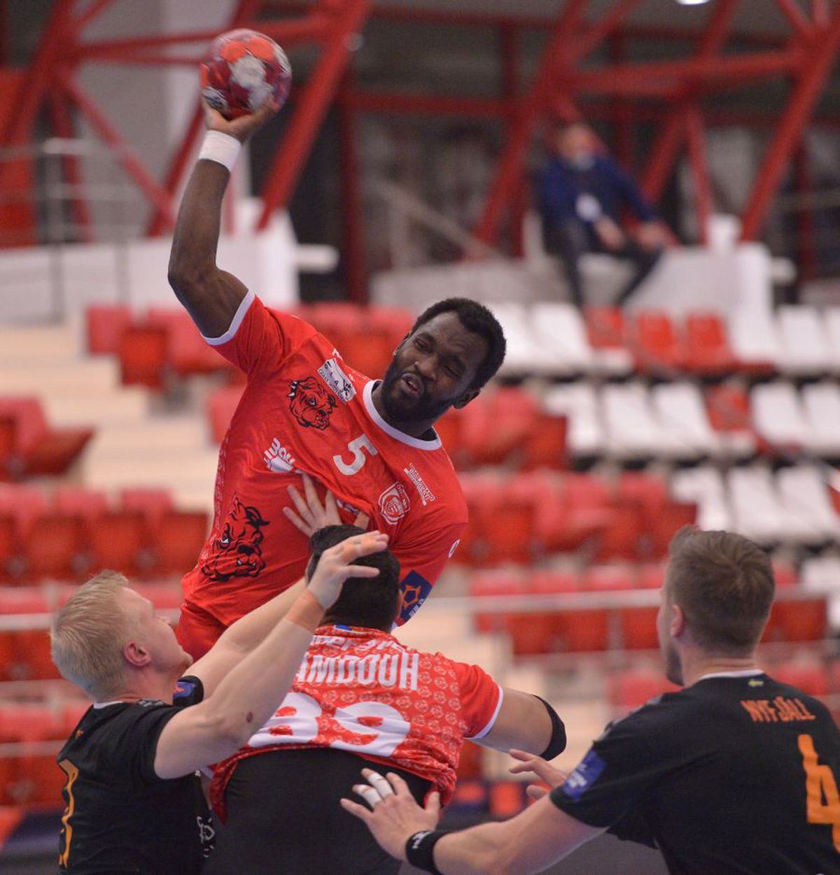 FOTO Dinamo, eșec dramatic în EHF European League! A condus și cu 5 goluri
