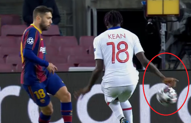 Fază dubioasă în Barcelona - PSG! Catalanii au cerut vehement penalty » Decizia arbitrului