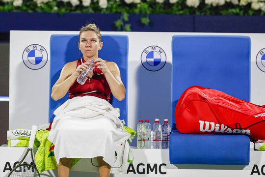 Simona Halep (30 de ani, 23 WTA) a învins-o pe Gabriela Ruse (24 de ani, 59 WTA), scor 6-3, 6-2, și s-a calificat în sferturile de finală ale turneului de la Dubai.