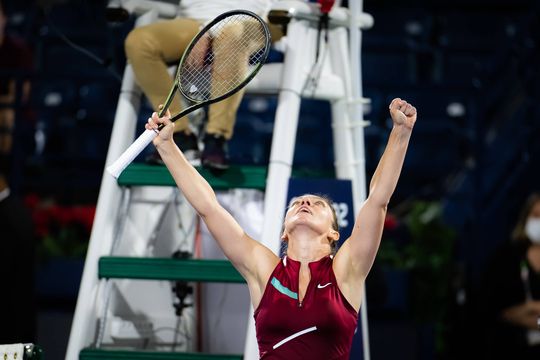 Gabriela Ruse și Simona Halep // foto: Imago Images