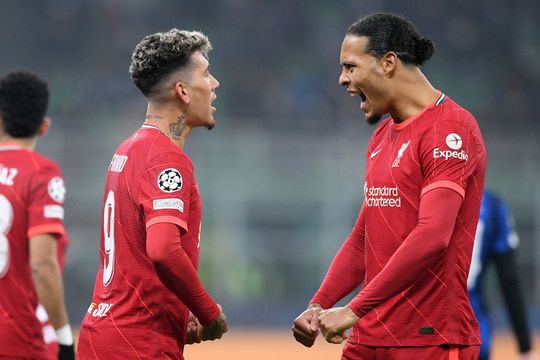 „OPTIMILE” CHAMPIONS LEAGUE. Liverpool a „capsat-o” pe Inter în doar 8 minute, 2-0, iar trupa lui Klopp e foarte aproape de sferturile de finală ale Ligii.