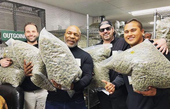 Mike Tyson s-a pozat cu un sac imens de marijuana în brațe » A strâns un milion de like-uri