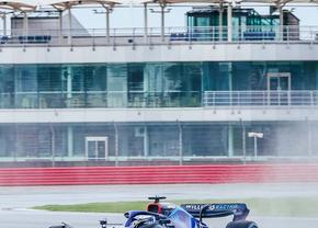 Noul Williams FW44 a fost scos pe pistă! Fanii echipei britanice au răsuflat ușurați după ce au văzut cum arată de fapt noul monospost