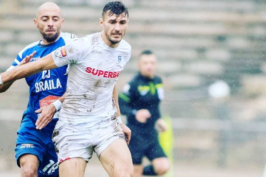 Adrian Chică-Roșă (în alb) / Sursă foto: Instagram