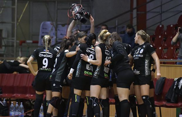 CSM București, aproape de o rușine în Liga Națională » Rapid poate profita de pasul greșit făcut de „tigroaice”