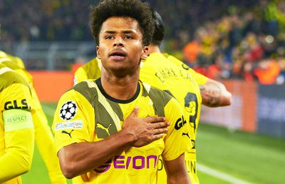 Tânărul cu mamă româncă, eroul Borussiei Dortmund în Liga Campionilor. Și Thierry Henry a fost impresionat: „Își va aminti toată viața”