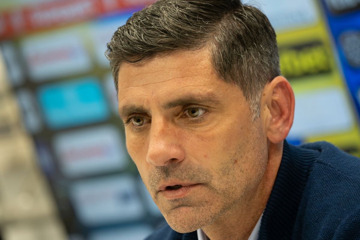 Petrolul - Poli Iași 2-1. Florin Pîrvu, în brațele soției