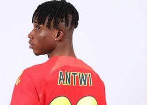 Charalambous și Pintilii pregătesc debutul lui Nana Antwi la FCSB » Cum l-au convins pe Gigi Becali să decidă ei momentul