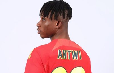 Charalambous și Pintilii pregătesc debutul lui Nana Antwi la FCSB » Cum l-au convins pe Gigi Becali să decidă ei momentul