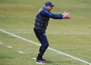 Leo Grozavu a răbufnit la conferință după Petrolul - Poli Iași: „Arbitraj ca pe timpuri la liga a treia”