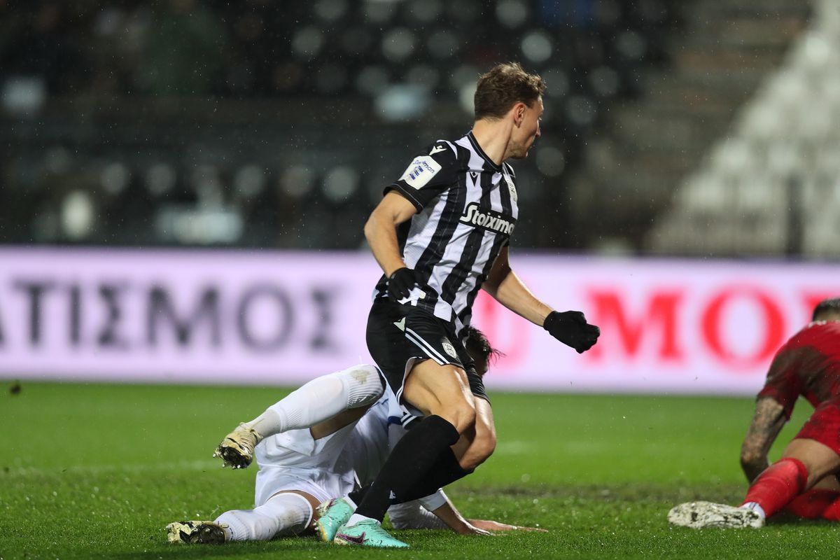 „De liga SATELOR!” » La 3 zile după PAOK - FCSB, Răzvan Lucescu a făcut din nou iureș: „Rușine! Din cauza asta vom merge la București și vom lupta!”