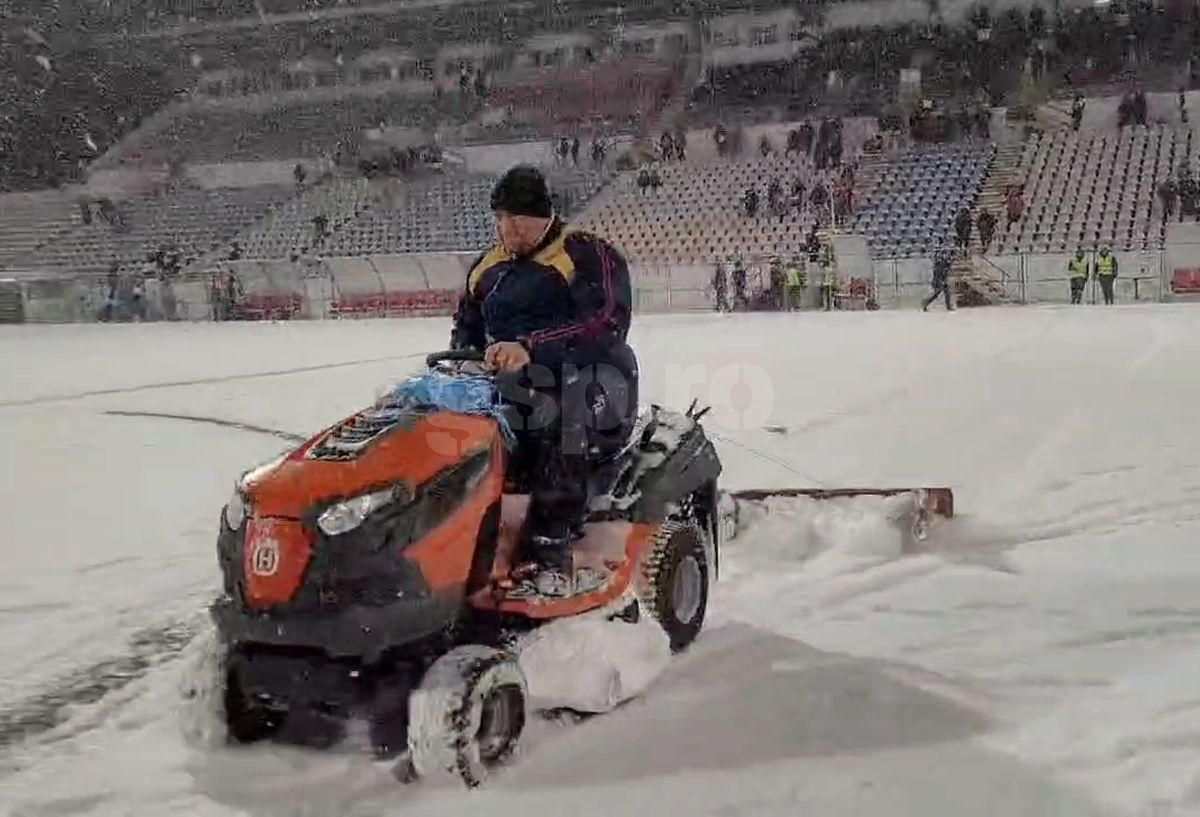 Imagini cu zăpada de la Buzău, înaintea meciului Gloria - FCSB