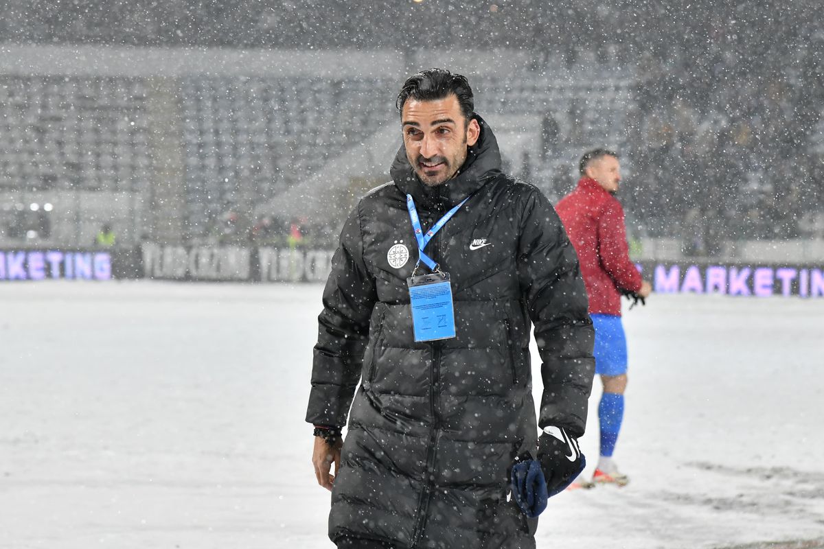 Gloria Buzău - FCSB, disputat pe ninsoare, foto: Cristi Preda / GSP // 16.02.2025