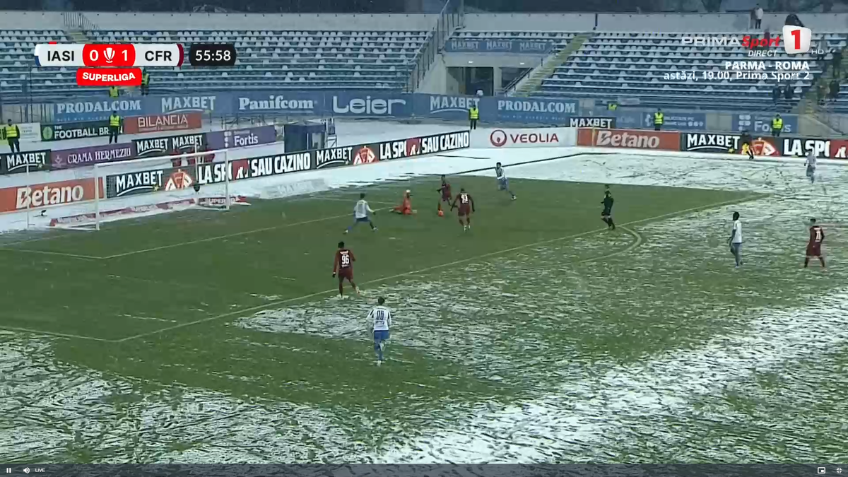 L-a exasperat pe Dan Petrescu! » Incredibil cum a ratat Postolachi în Poli Iași - CFR Cluj