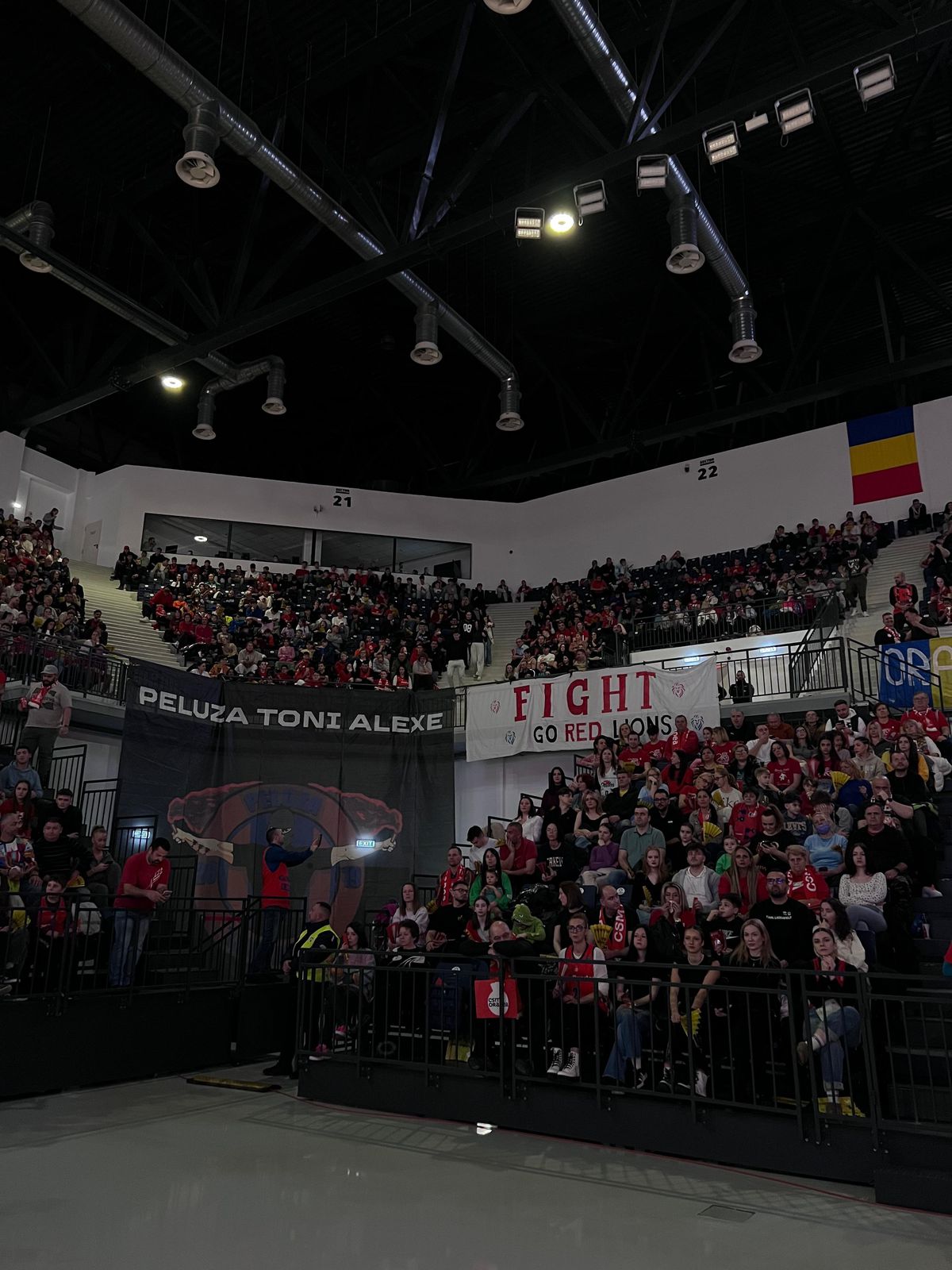 Motivul pentru care antrenorul lui CSM Oradea a absentat de la festivitatea de premiere a Cupei României: „E firesc, nu?”