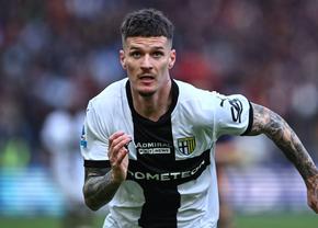 Ce notă a primit Dennis Man, după ce a fost „sacrificat” în Parma - Roma