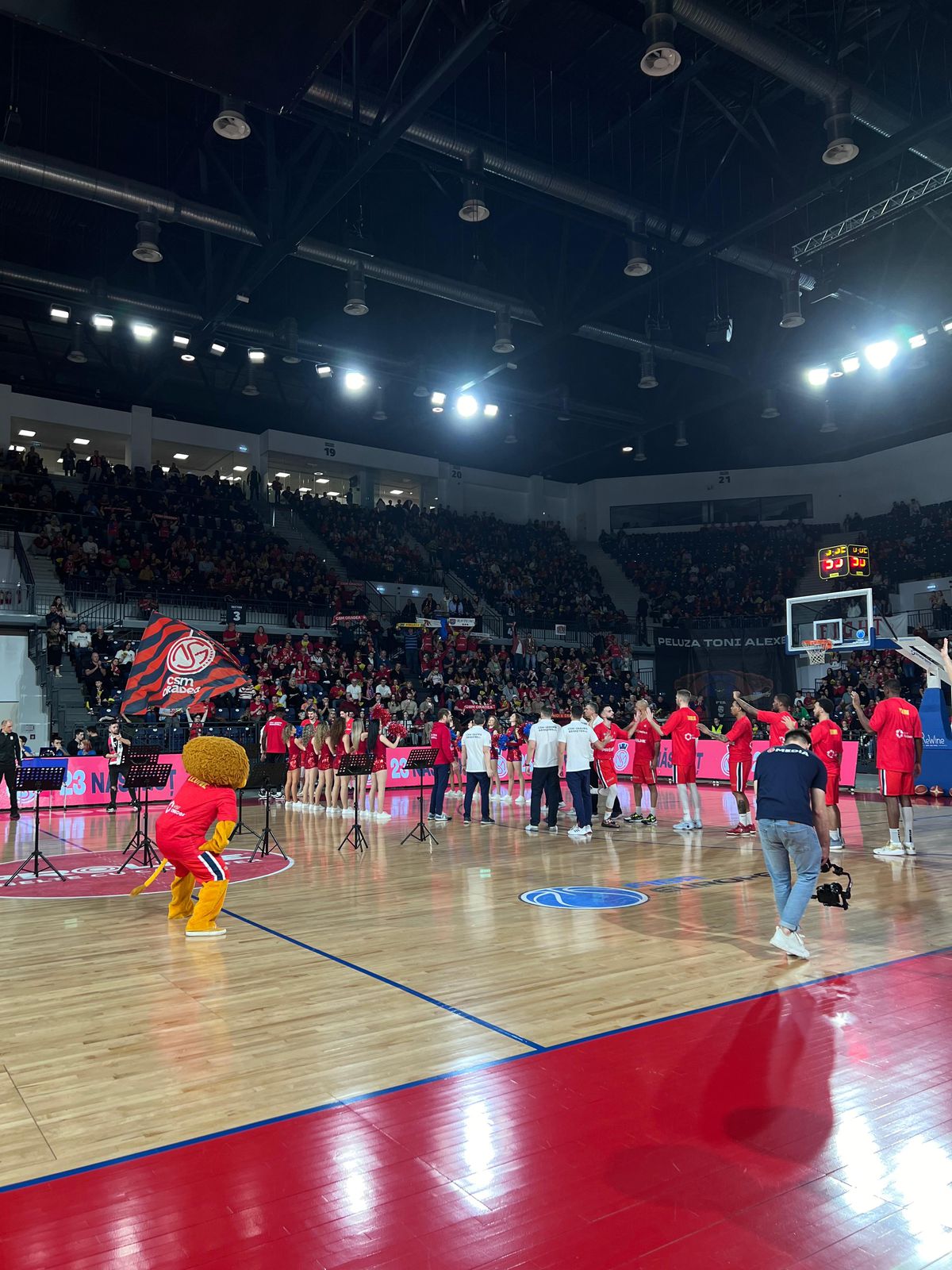 Motivul pentru care antrenorul lui CSM Oradea a absentat de la festivitatea de premiere a Cupei României: „E firesc, nu?”