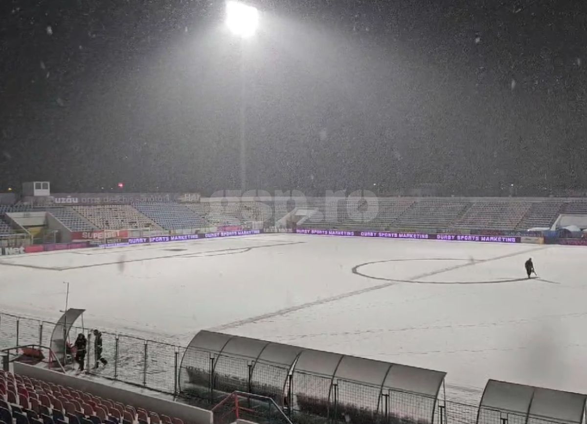 Imagini cu zăpada de la Buzău, înaintea meciului Gloria - FCSB