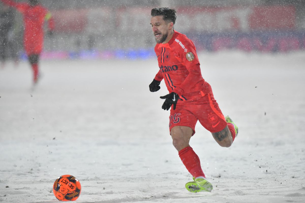 FCSB a îmblânzit și viscolul la Buzău: cine a fost MVP-ul meciului și cine s-a făcut de râs