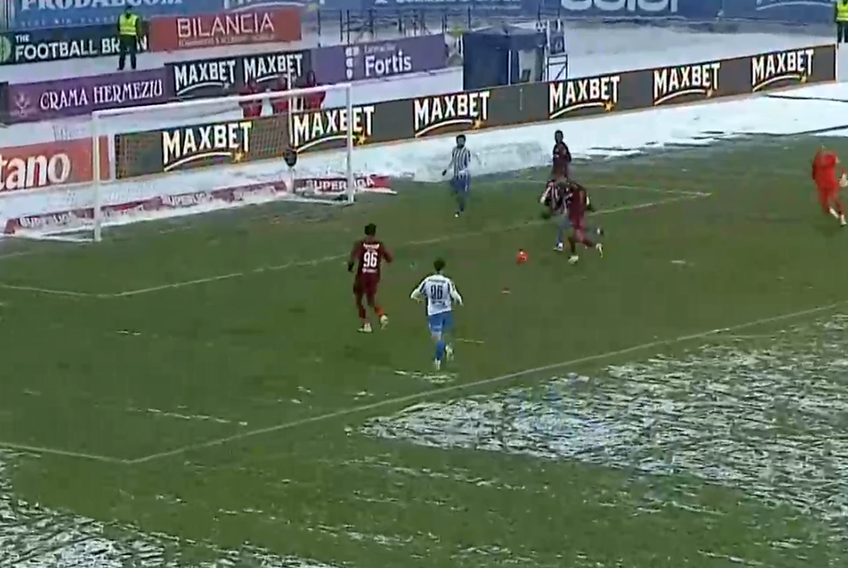 Virgiliu Postolachi (24 de ani), atacantul celor de la CFR Cluj, a fost autorul unei ratări imense în meciul cu Poli iași, din runda cu numărul #27 din Superliga.