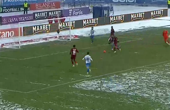 L-a exasperat pe Dan Petrescu! » Incredibil cum a ratat Postolachi în Poli Iași - CFR Cluj