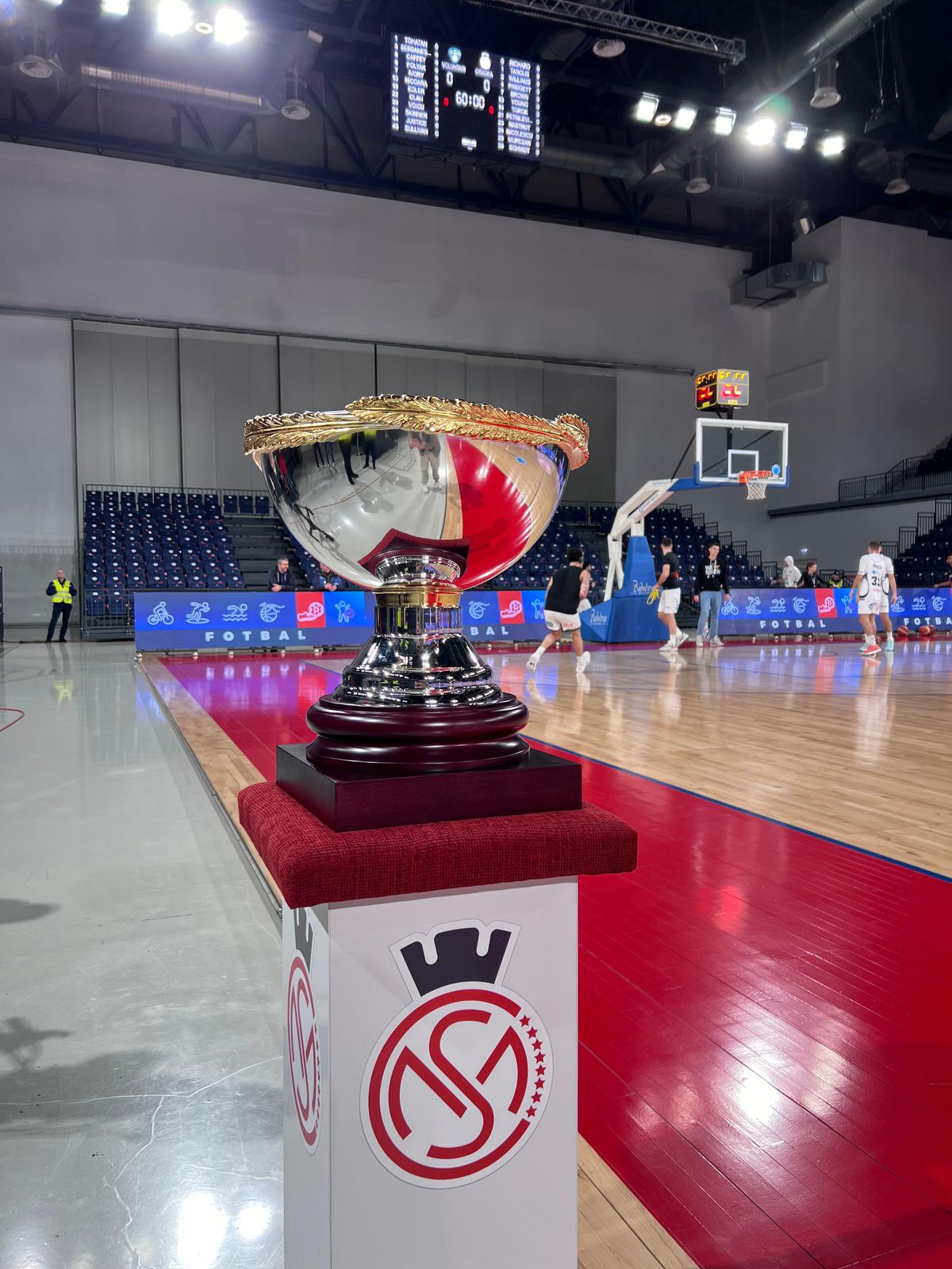 Motivul pentru care antrenorul lui CSM Oradea a absentat de la festivitatea de premiere a Cupei României: „E firesc, nu?”