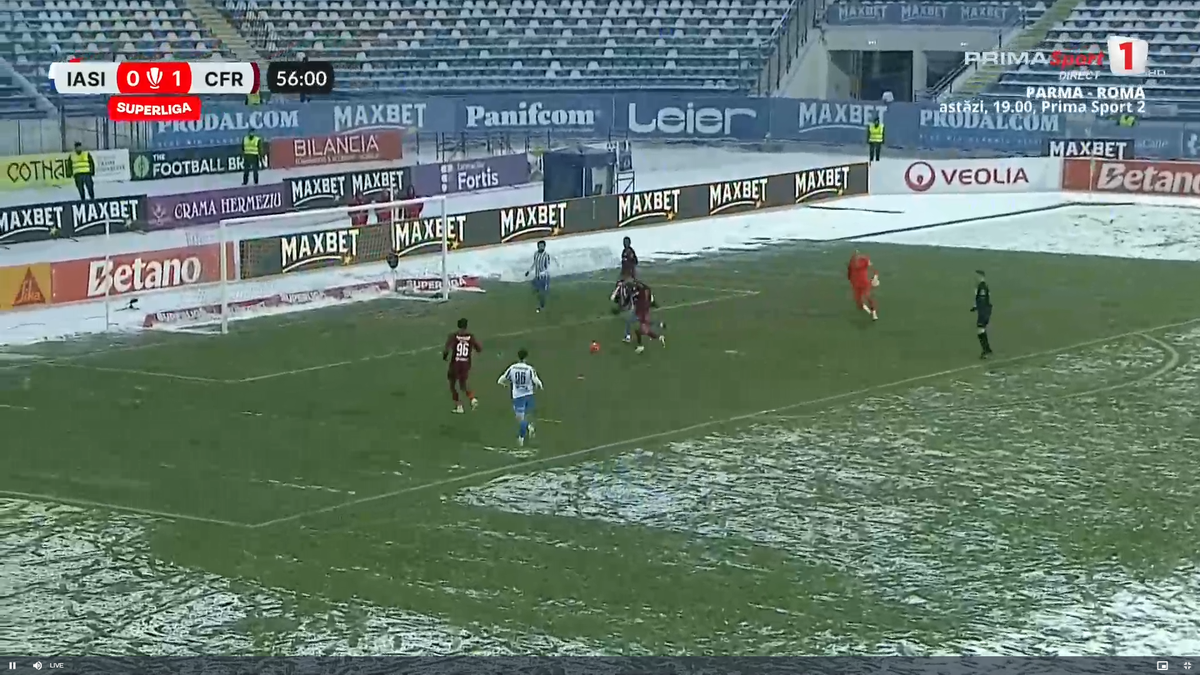 L-a exasperat pe Dan Petrescu! » Incredibil cum a ratat Postolachi în Poli Iași - CFR Cluj