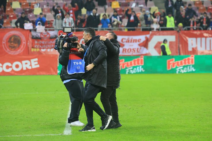 Imagini de la finalul meciului dintre Dinamo și Unirea Slobozia // FOTO: Ionuț Iordache (GSP.ro)