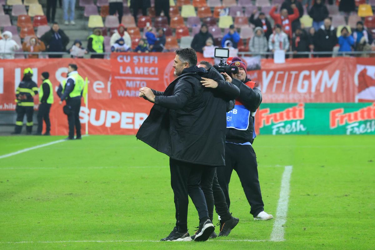 Cu gândul la Rapid și gestul pentru Claudiu Niculescu » Ce s-a întâmplat pe gazon, imediat după ce Dinamo s-a calificat matematic în play-off