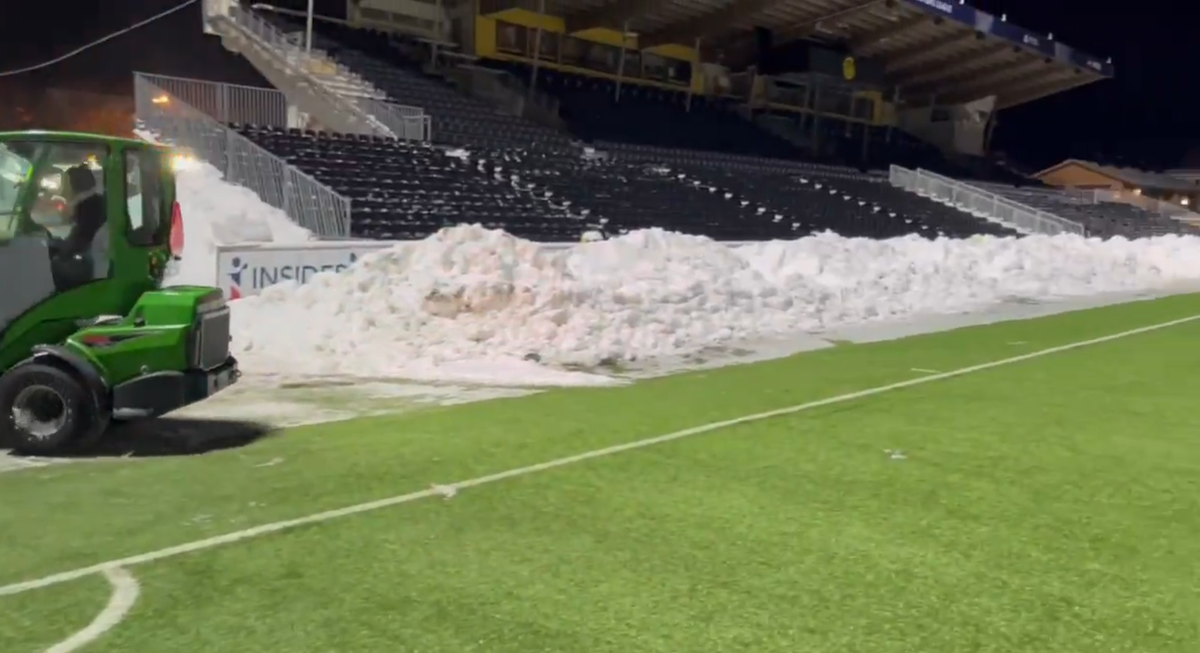 Cristi Chivu, deplasare în nămeții din nordul Europei » Imagini de la stadion