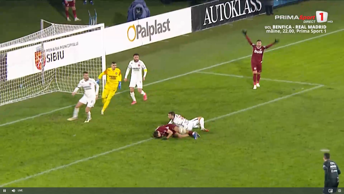 CFR Cluj a cerut penalty în minutul 62 // foto: capturi Prima Sport
