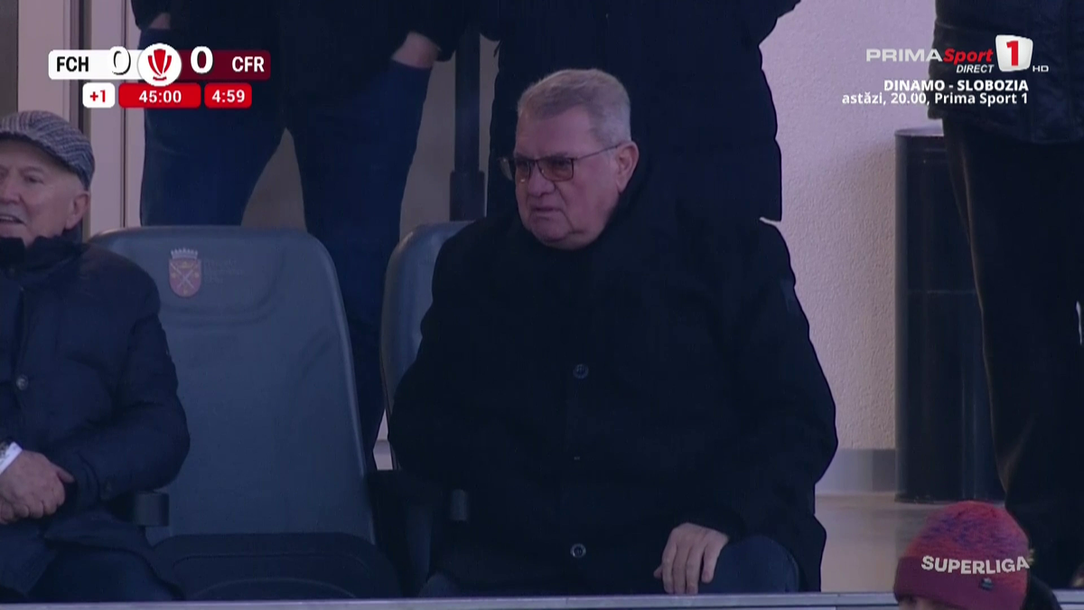 VAR a intervenit de DOUĂ ori la aceeași fază în Hermannstadt - CFR Cluj » Andrei Chivulete, întors la ultima fază a meciului într-un moment-cheie