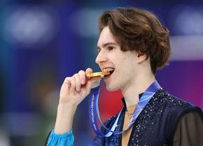 Viața cu medalia de aur la gât » Mikhail Shaidorov, campionul olimpic în proba masculină de patinaj artistic: „De două zile nu am dormit!”