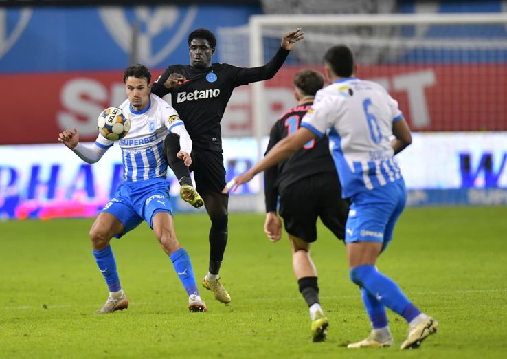 Al-Hamlawi vs Joao Paulo, în Universitatea Craiova - FCSB/ Foto: Cristi Preda (GSP)