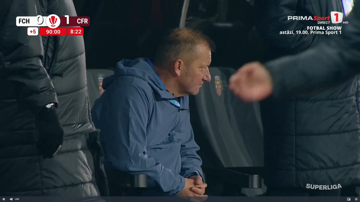 La PĂMÂNT! Cum a fost surprins Dorinel Munteanu la finalul meciului Hermannstadt - CFR Cluj