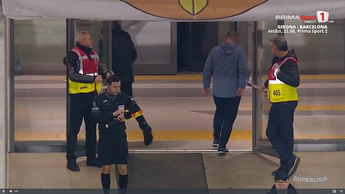 La PĂMÂNT! Cum a fost surprins Dorinel Munteanu la finalul meciului Hermannstadt - CFR Cluj