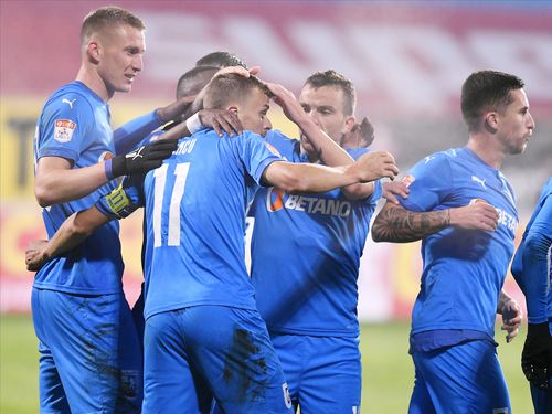 Dan Nistor, în tricoul Craiovei Foto: sportpictures.eu